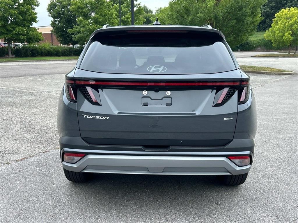 new 2025 Hyundai Tucson car, priced at $34,275