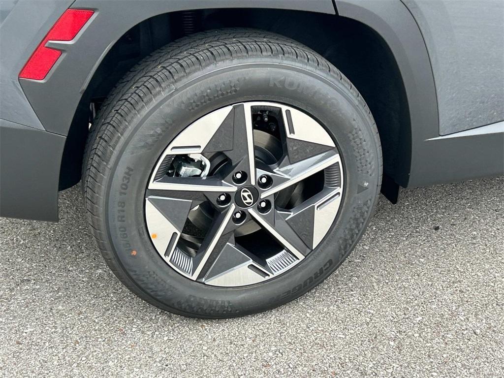new 2025 Hyundai Tucson car, priced at $34,275