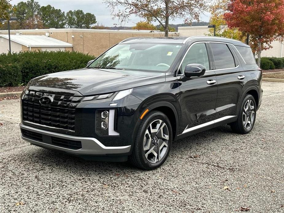 used 2024 Hyundai Palisade car, priced at $43,912