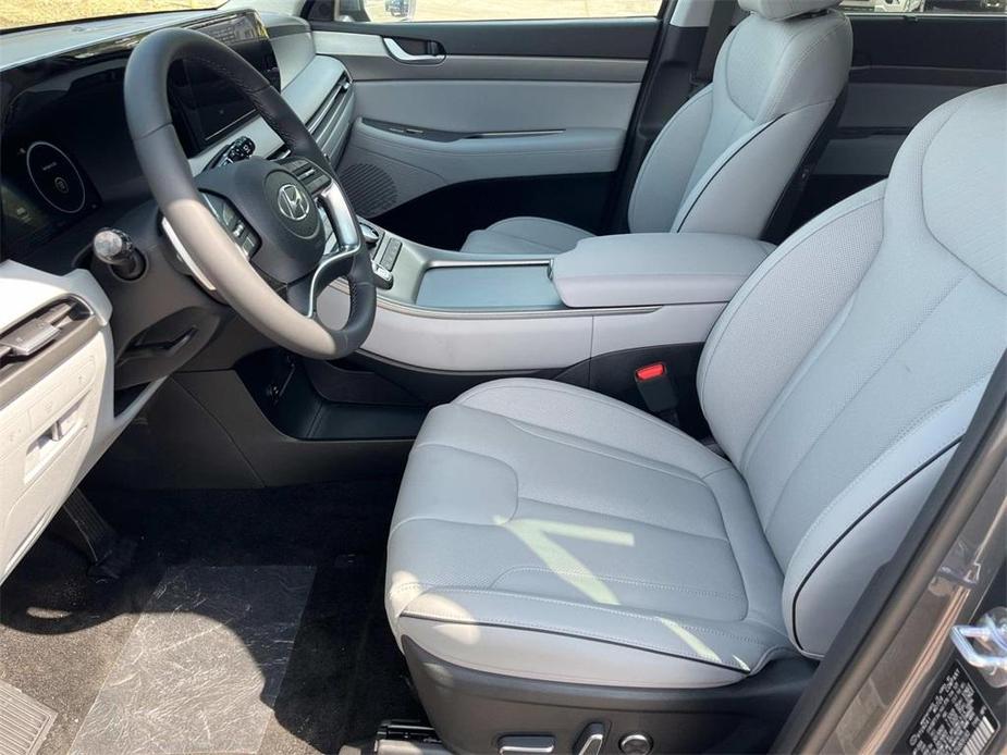 new 2025 Hyundai Palisade car, priced at $47,615