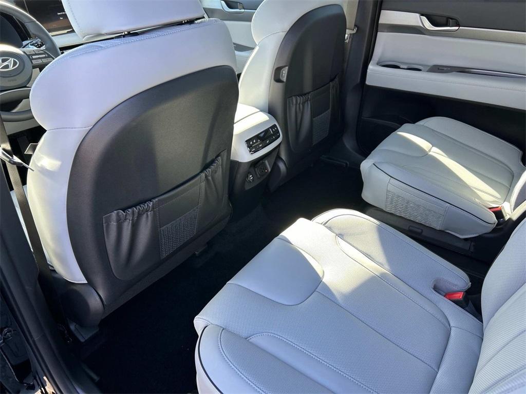 new 2025 Hyundai Palisade car, priced at $44,607