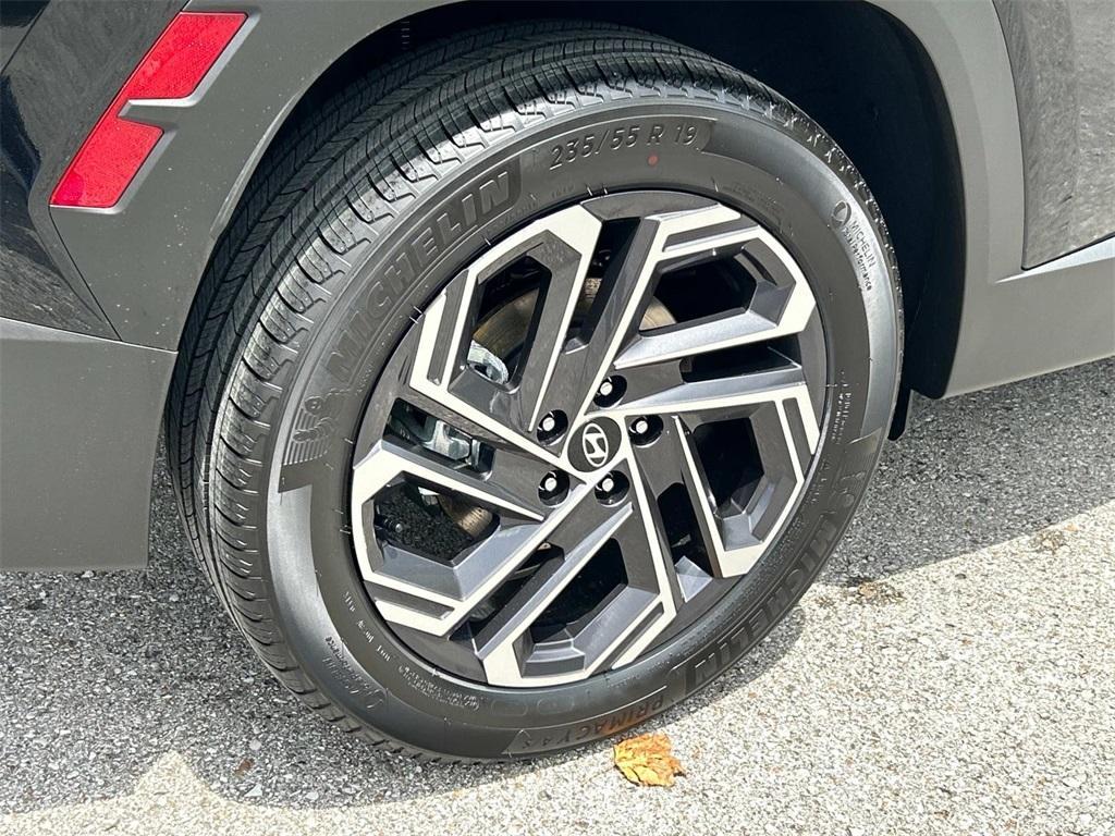 new 2025 Hyundai TUCSON Hybrid car, priced at $36,529
