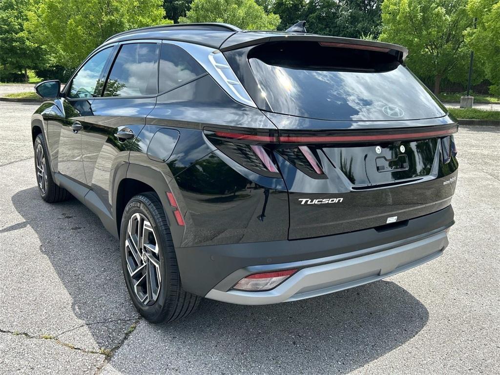 new 2025 Hyundai TUCSON Hybrid car, priced at $36,529