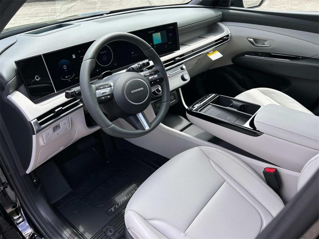 new 2025 Hyundai TUCSON Hybrid car, priced at $36,529
