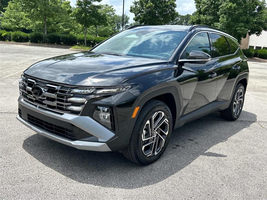 new 2025 Hyundai TUCSON Hybrid car, priced at $36,529