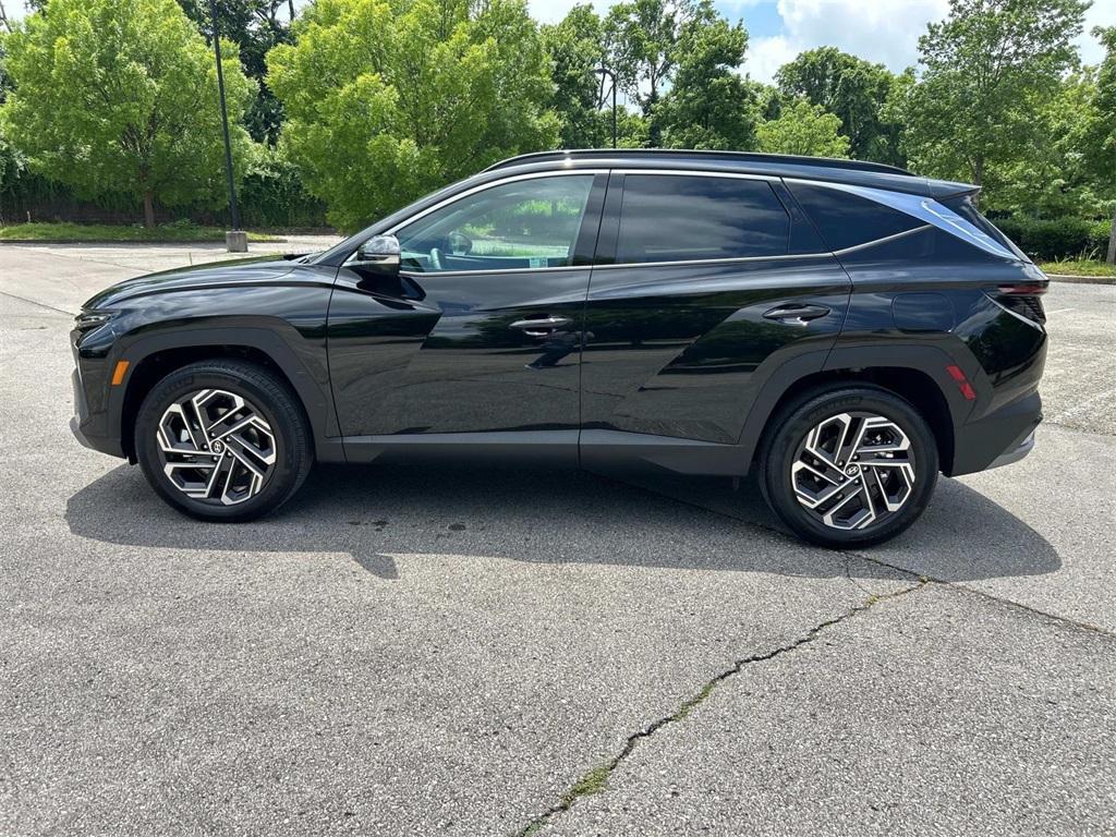 new 2025 Hyundai TUCSON Hybrid car, priced at $36,529