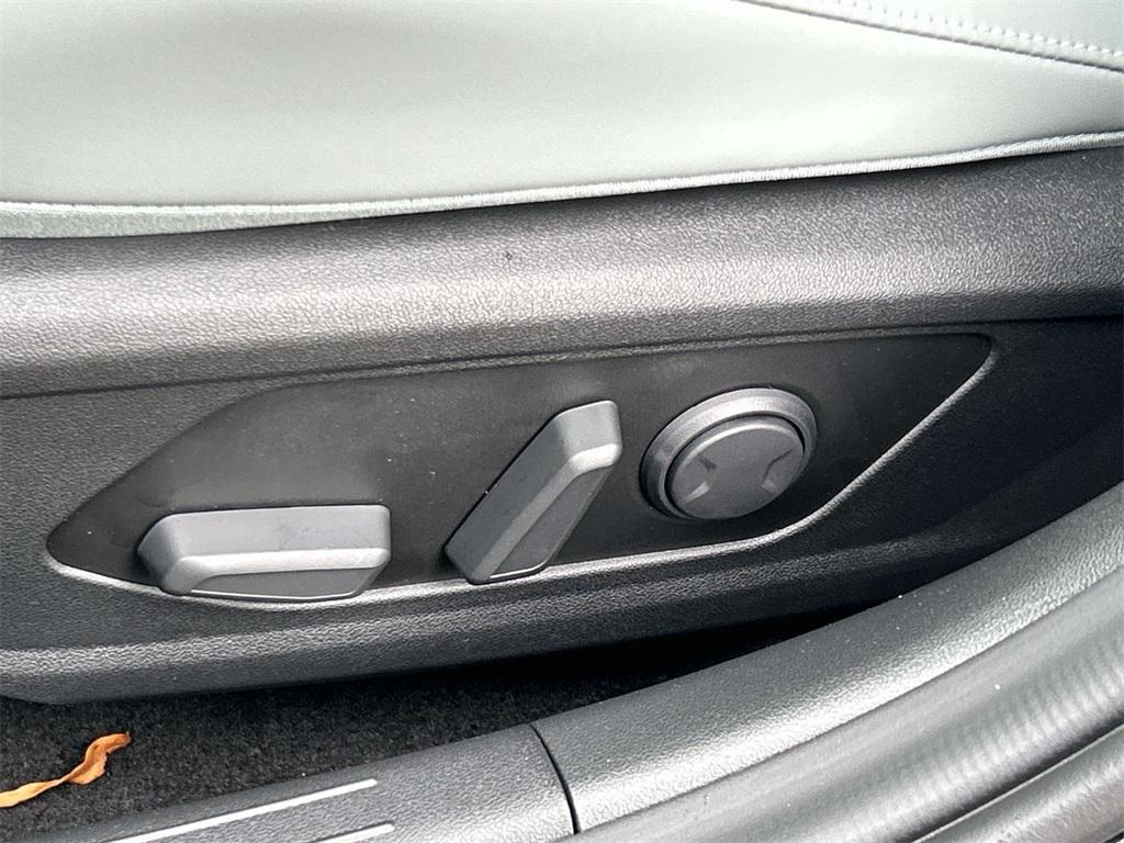 new 2025 Hyundai ELANTRA HEV car, priced at $26,046