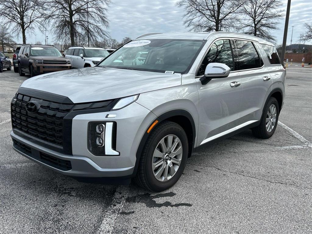 new 2025 Hyundai Palisade car, priced at $40,857