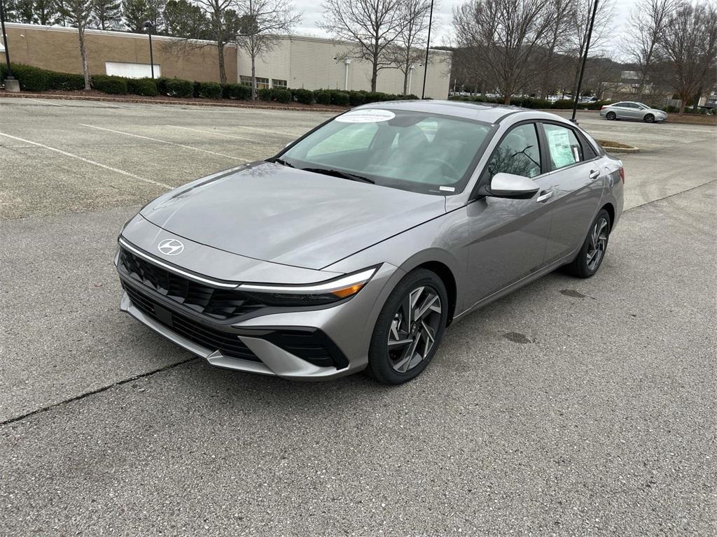 new 2025 Hyundai Elantra HEV car, priced at $29,813