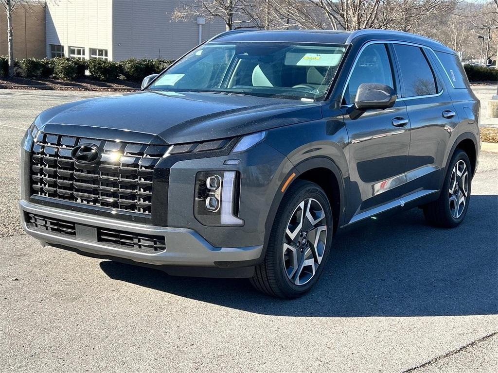 new 2025 Hyundai Palisade car, priced at $46,014