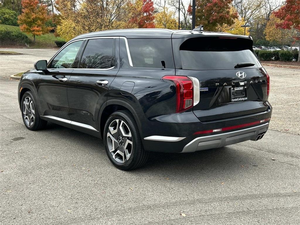 used 2024 Hyundai Palisade car, priced at $43,811