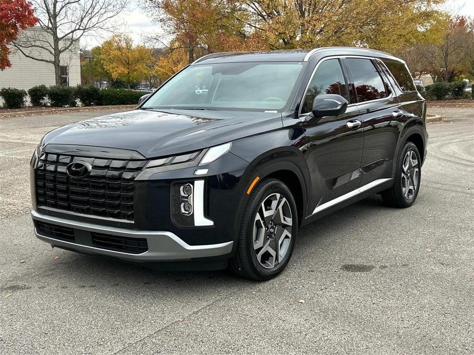 used 2024 Hyundai Palisade car, priced at $43,811