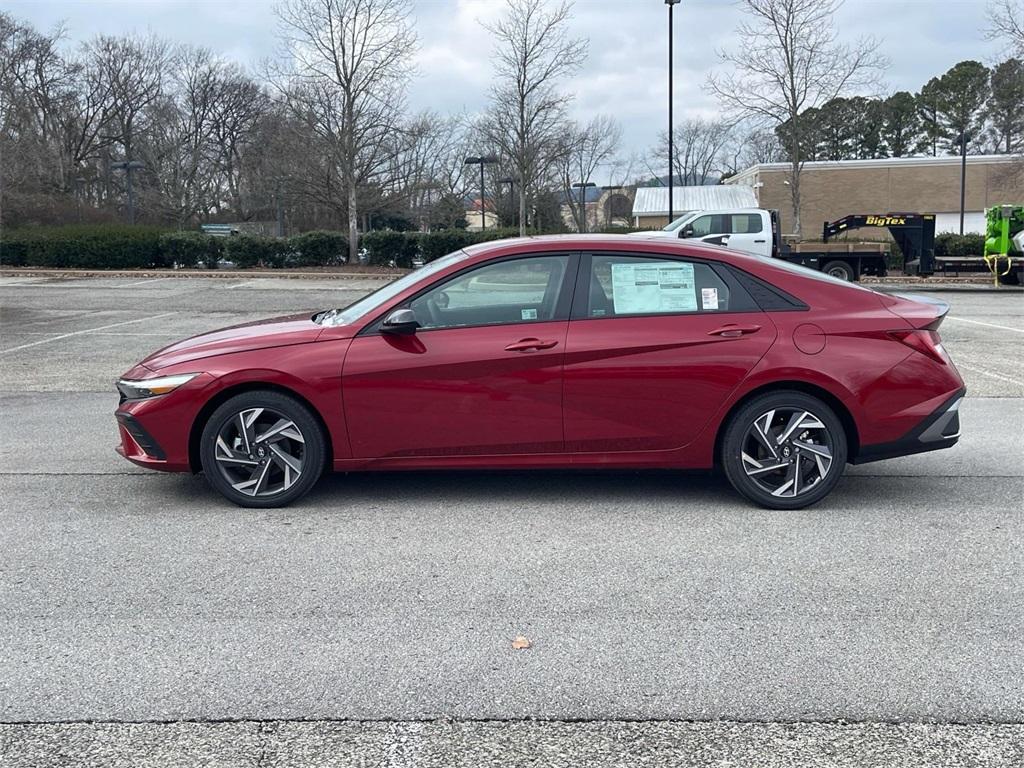 new 2025 Hyundai Elantra HEV car, priced at $28,430