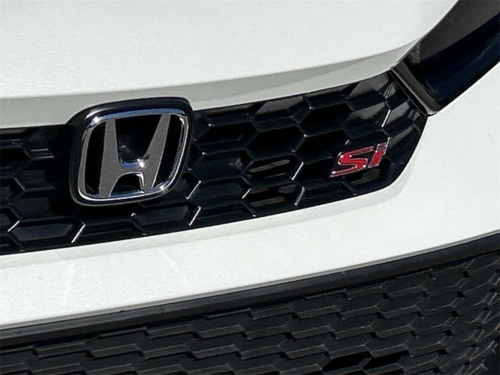 used 2025 Honda Civic Si car, priced at $31,914