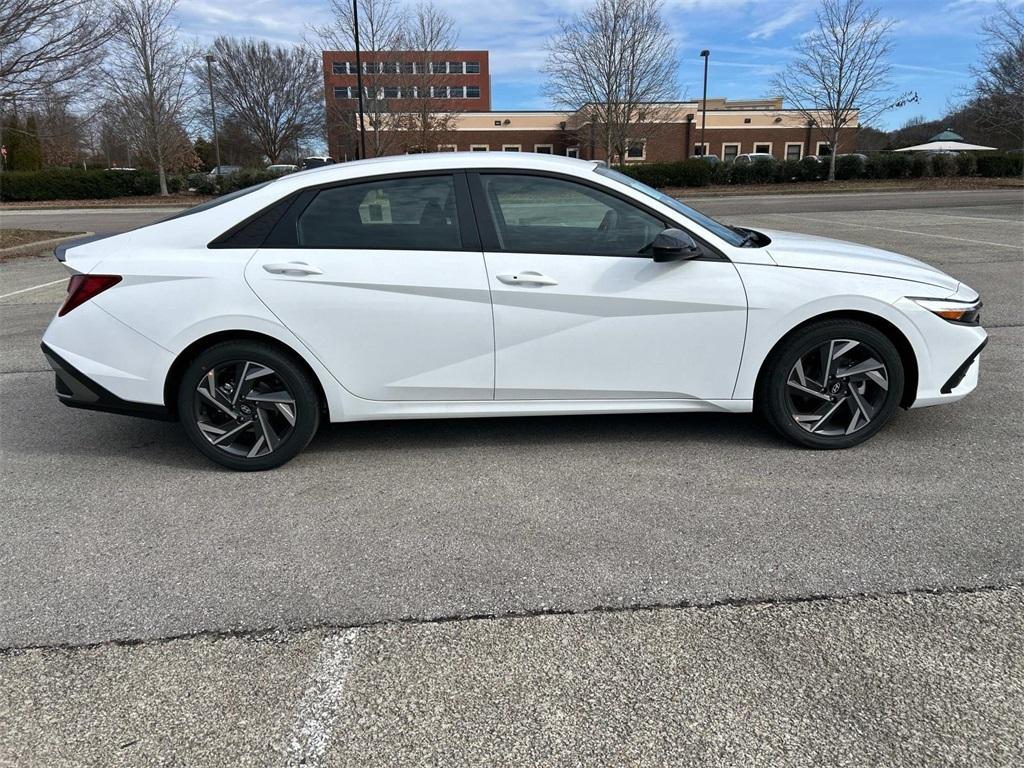 new 2025 Hyundai Elantra car, priced at $23,600