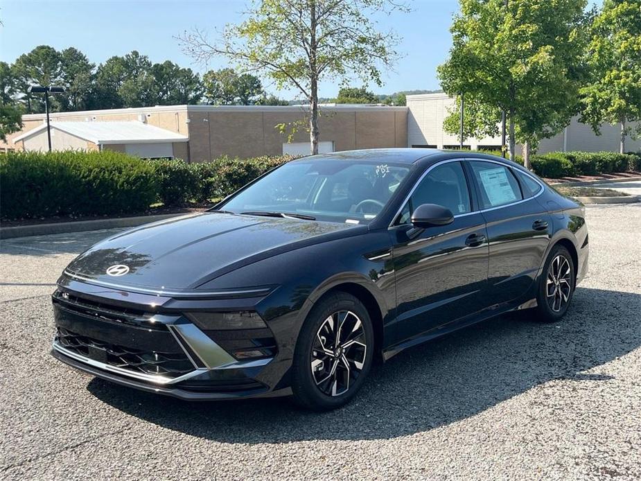 new 2025 Hyundai Sonata car, priced at $30,390