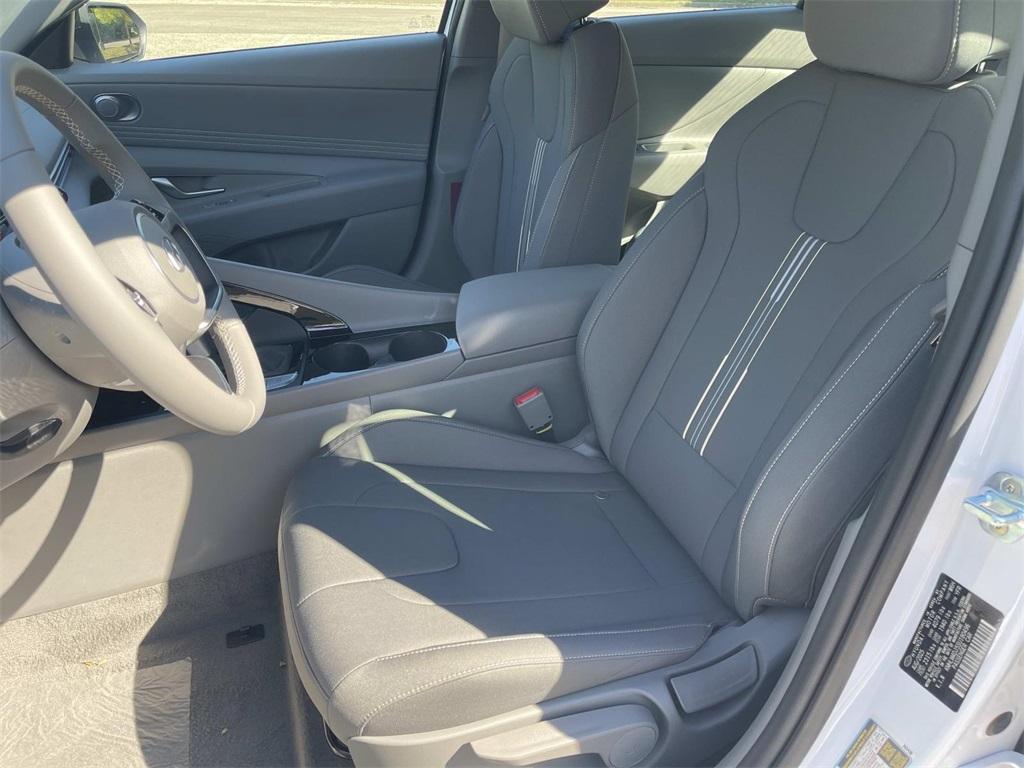 new 2025 Hyundai ELANTRA HEV car, priced at $27,280