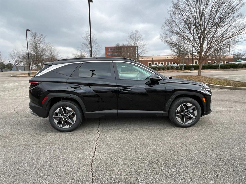 new 2025 Hyundai Tucson Hybrid car, priced at $37,445