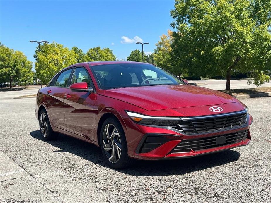 new 2025 Hyundai Elantra car, priced at $26,989