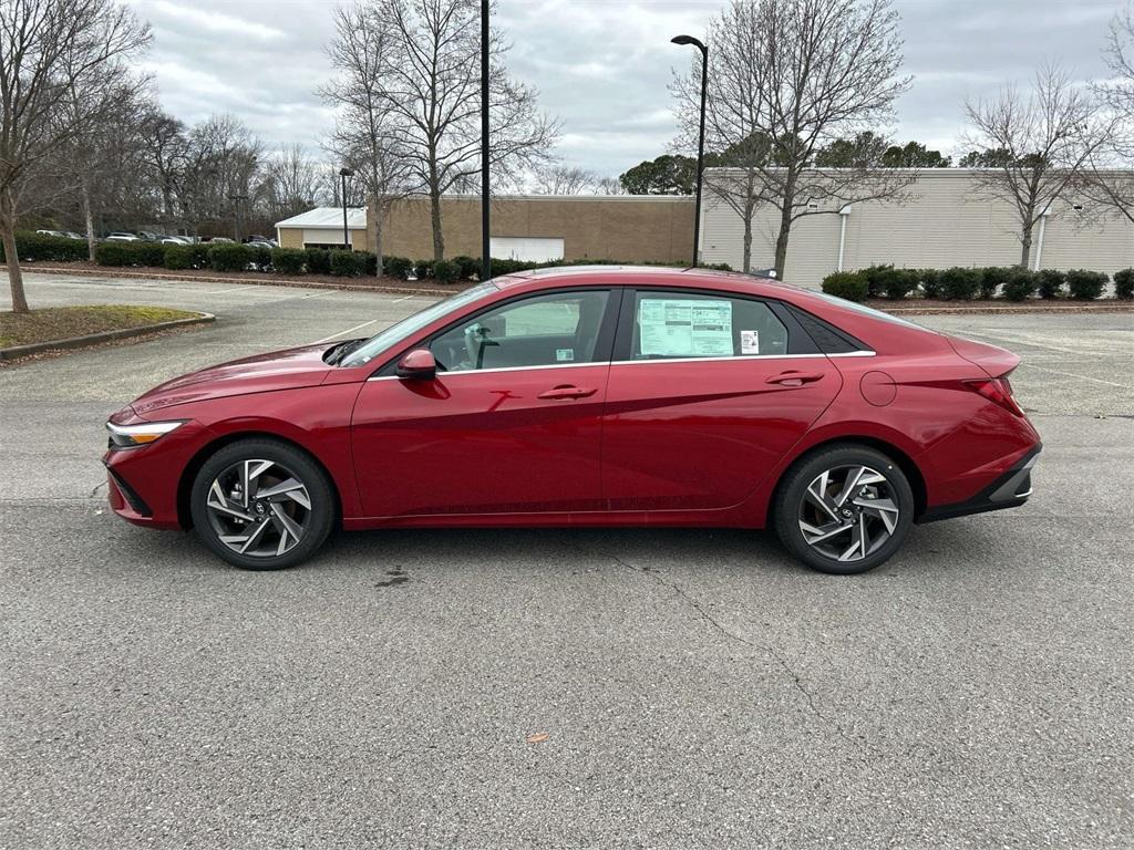 new 2025 Hyundai Elantra car, priced at $25,985