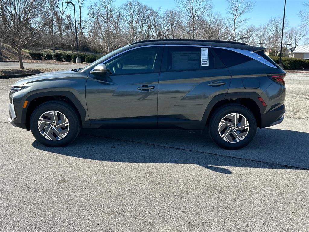 new 2025 Hyundai Tucson Hybrid car, priced at $34,260