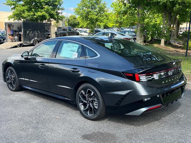 new 2024 Hyundai Sonata car, priced at $28,715