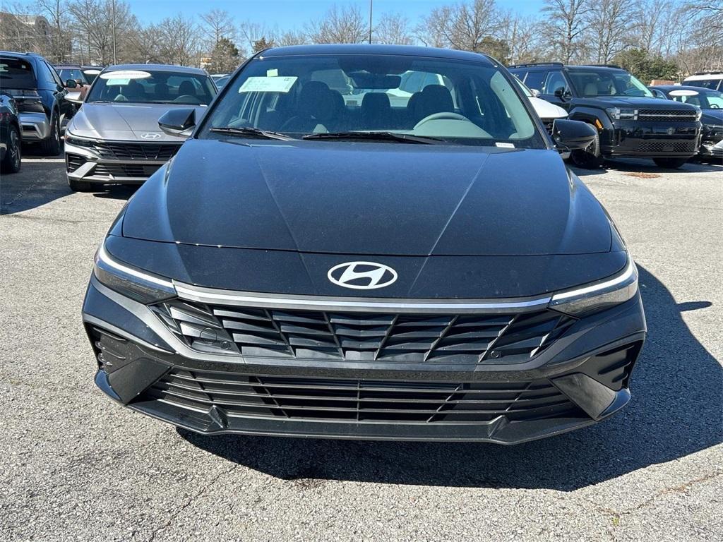 new 2025 Hyundai Elantra car, priced at $23,135