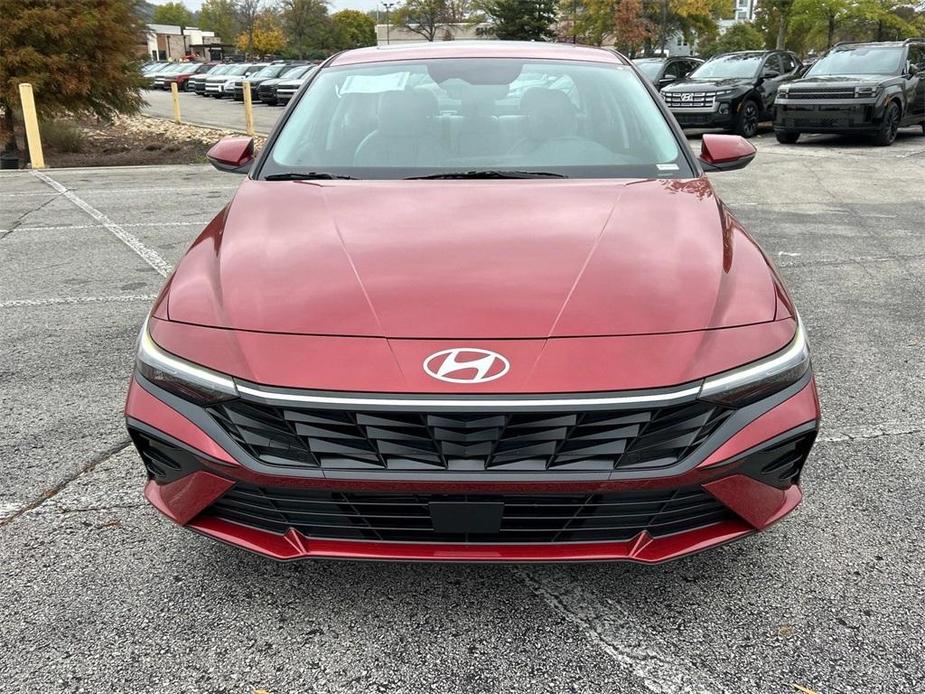 new 2025 Hyundai Elantra car, priced at $27,910