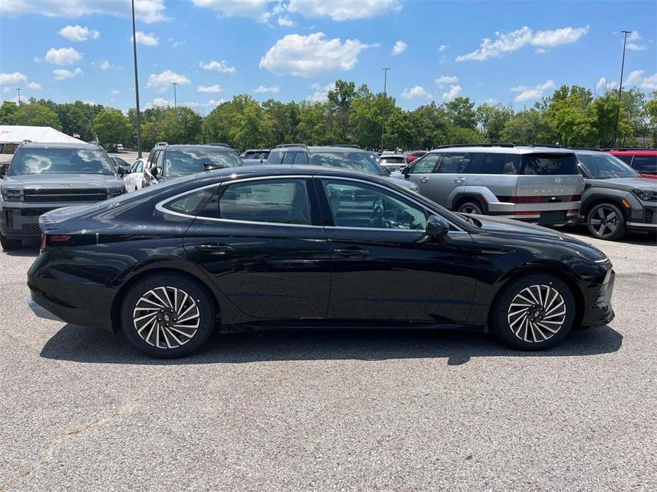 new 2024 Hyundai Sonata Hybrid car, priced at $33,860