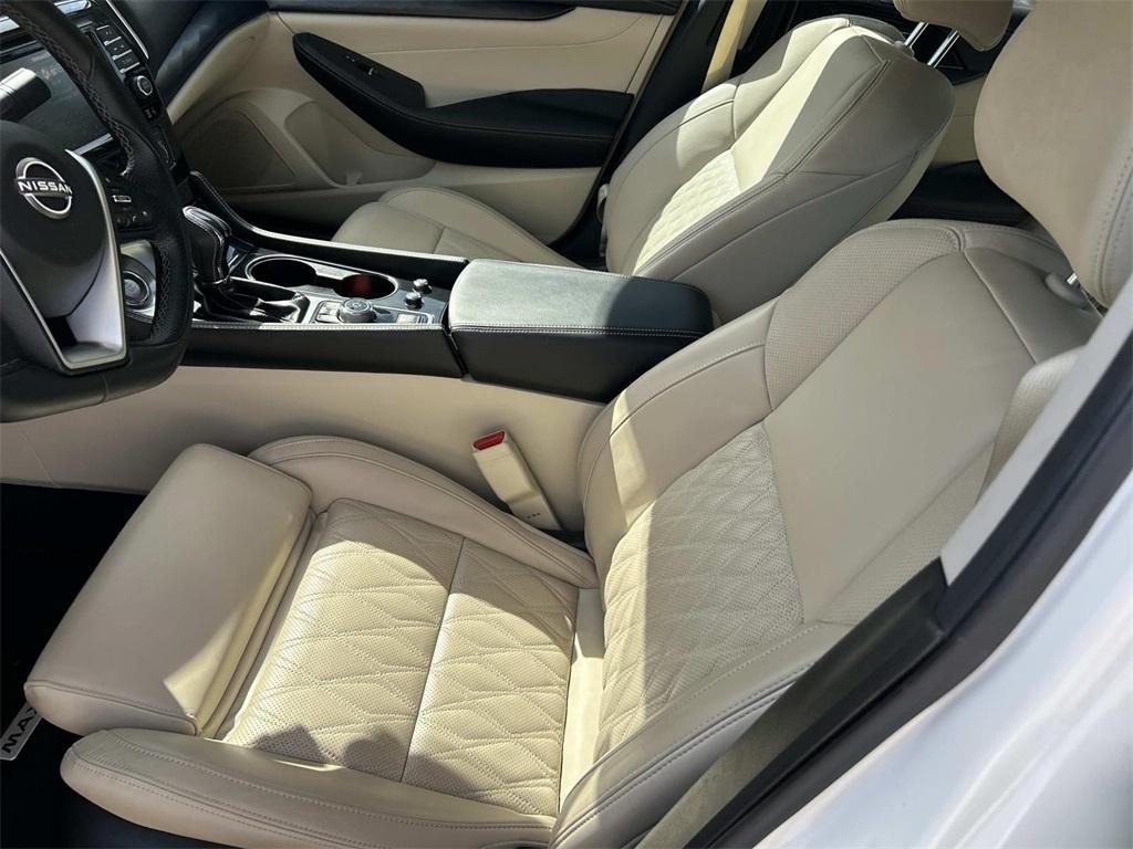 used 2023 Nissan Maxima car, priced at $34,701
