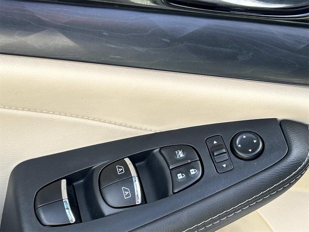 used 2023 Nissan Maxima car, priced at $34,701