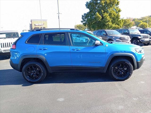 used 2019 Jeep Cherokee car, priced at $25,495