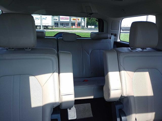 used 2024 Ford Expedition car, priced at $64,885