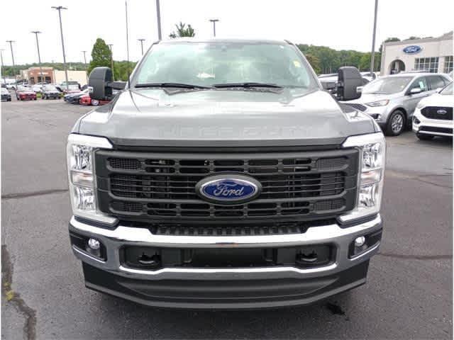 new 2024 Ford F-250 car, priced at $50,923