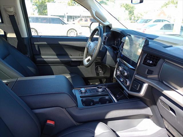 new 2024 Ford Expedition car, priced at $73,690