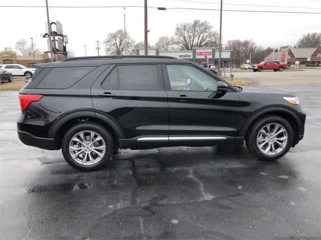 new 2024 Ford Explorer car, priced at $48,248