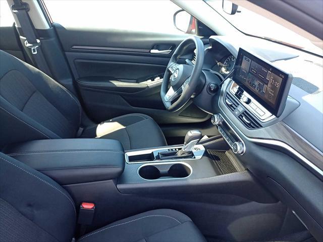 used 2025 Nissan Altima car, priced at $25,995