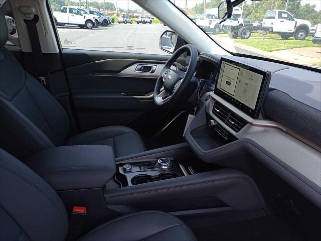new 2025 Ford Explorer car, priced at $44,834