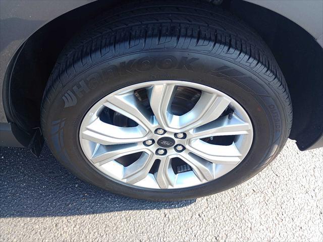used 2024 Ford Edge car, priced at $32,995