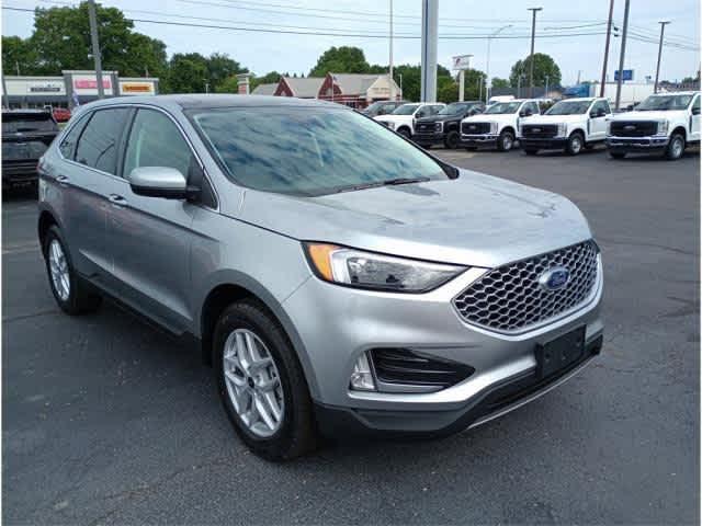 new 2024 Ford Edge car, priced at $42,860