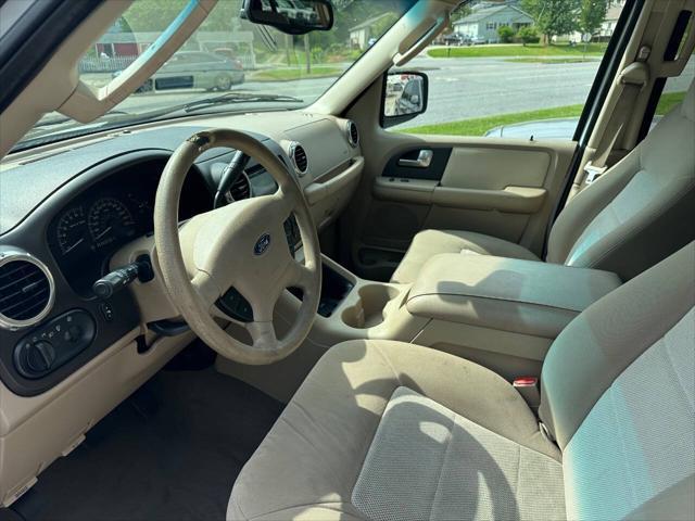 used 2003 Ford Expedition car, priced at $4,995