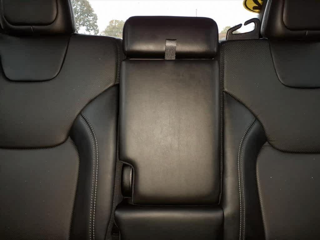 used 2022 Jeep Cherokee car, priced at $29,042