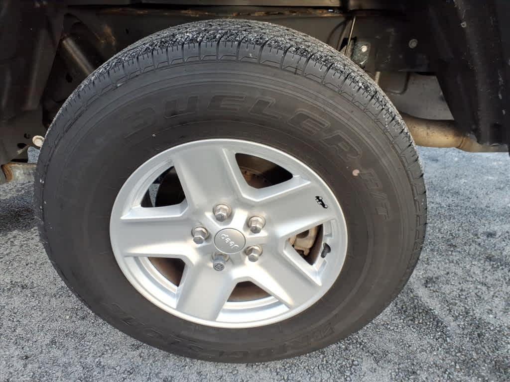 used 2022 Jeep Gladiator car, priced at $29,998