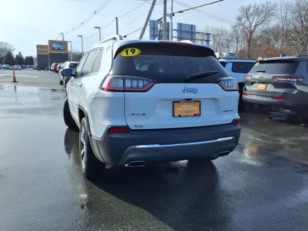 used 2019 Jeep Cherokee car, priced at $22,998