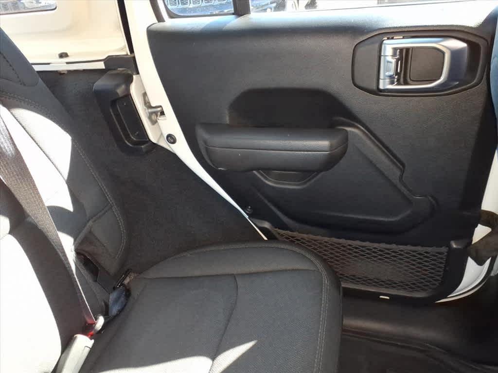 used 2022 Jeep Wrangler Unlimited car, priced at $34,984