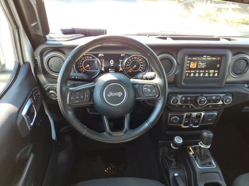 used 2022 Jeep Wrangler Unlimited car, priced at $34,984