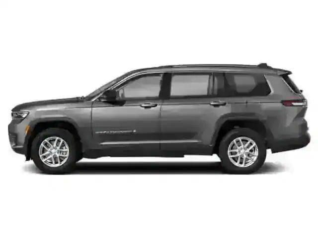 new 2024 Jeep Grand Cherokee L car, priced at $37,923