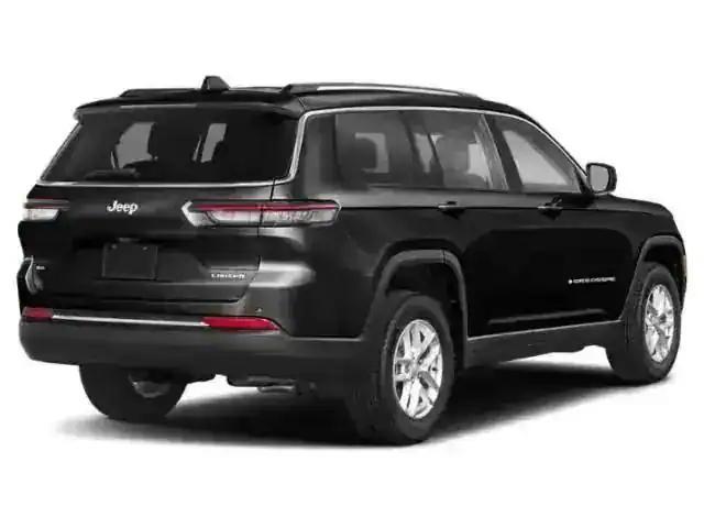 new 2024 Jeep Grand Cherokee L car, priced at $39,074