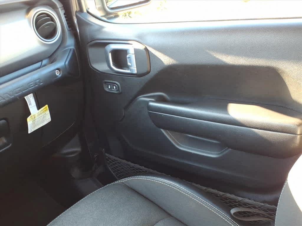 used 2021 Jeep Wrangler Unlimited car, priced at $34,498