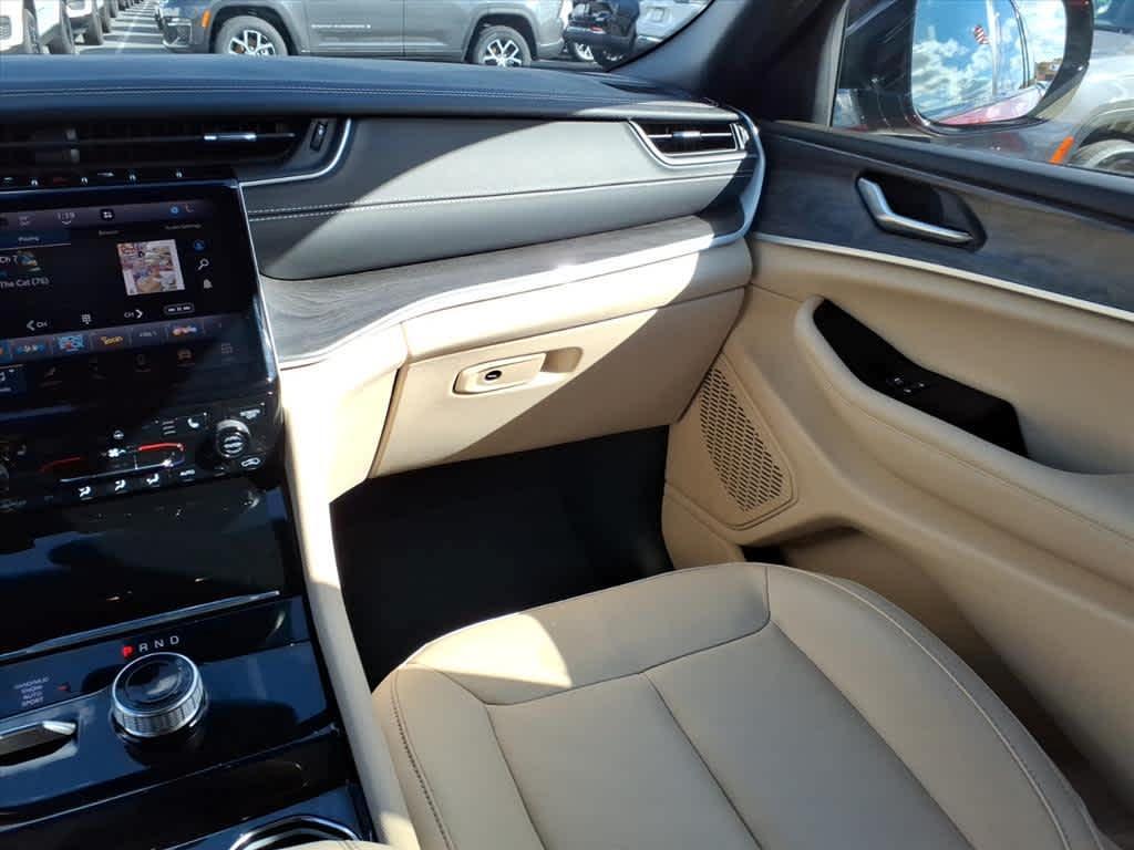 used 2023 Jeep Grand Cherokee car, priced at $35,957